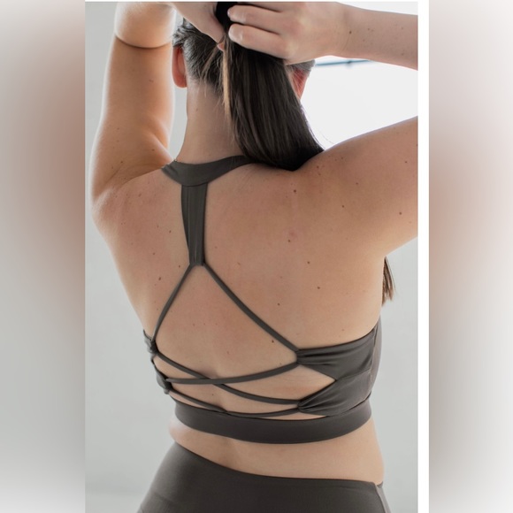 Savvi Estelle Bra in Pavement Large EUC - Picture 4 of 5